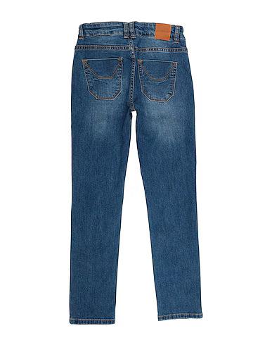 JEANS IN DENIM
