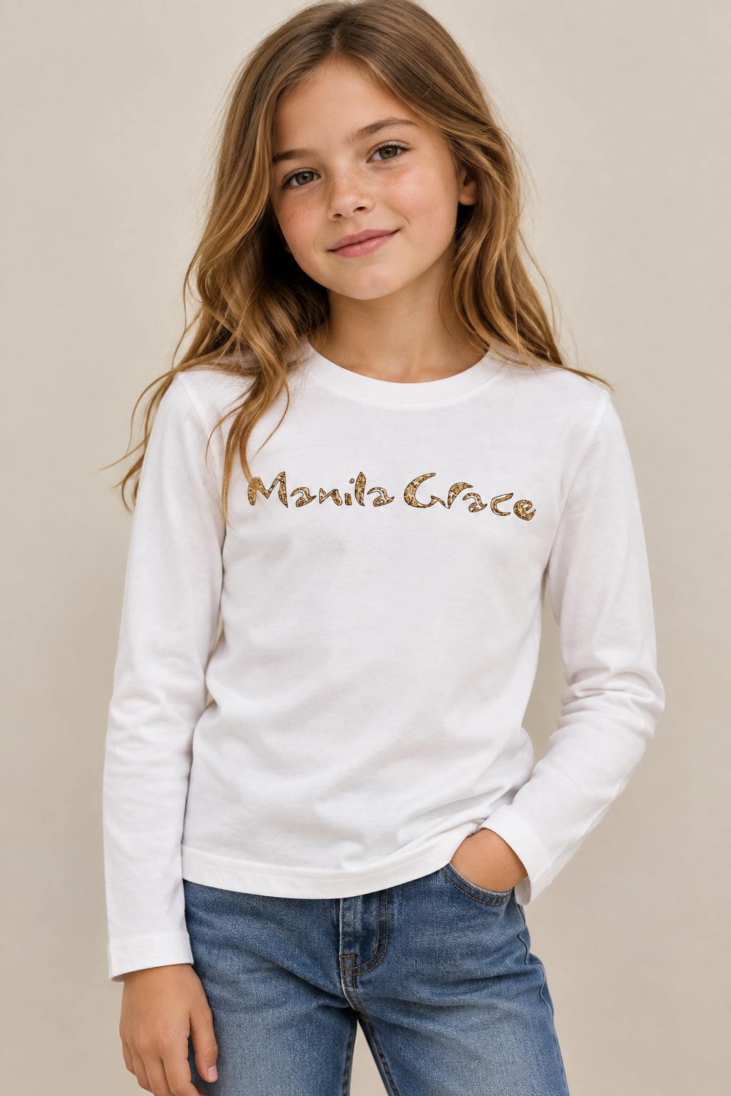 T-Shirt over Manila Grace