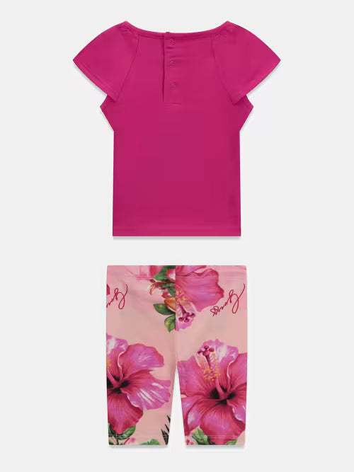 T-SHIRT + CAPRI LEGGINGS