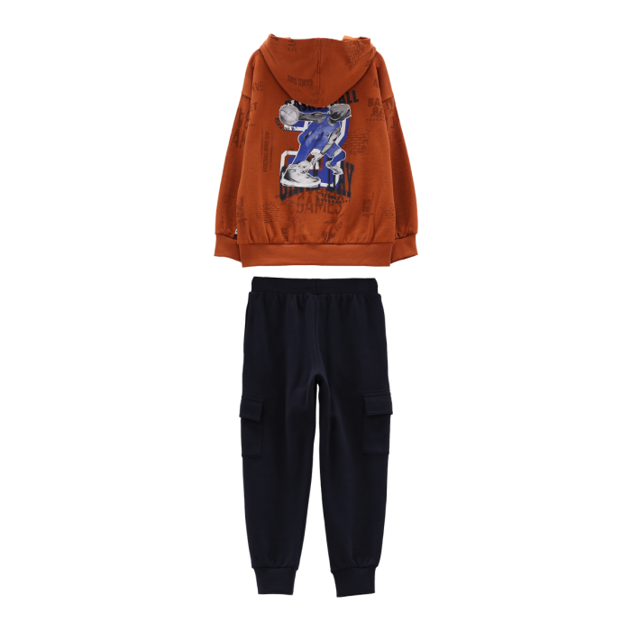 Tuta con felpa graffiti e pantaloni cargo Melby