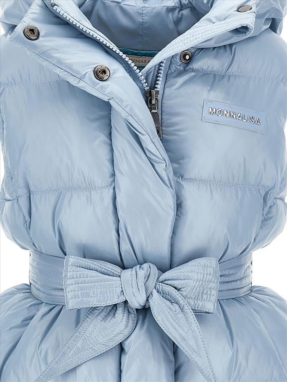 Gilet imbottito Monnalisa per bambina con cintura.
