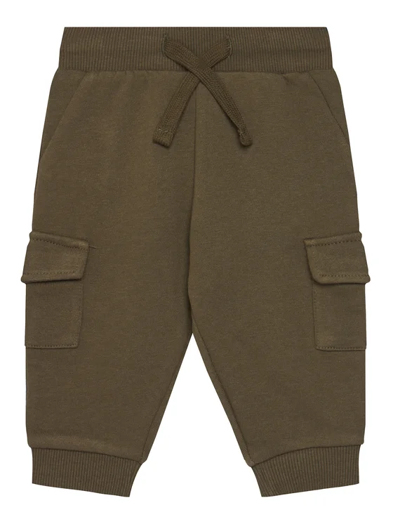 Completo t-shirt e pantaloni I