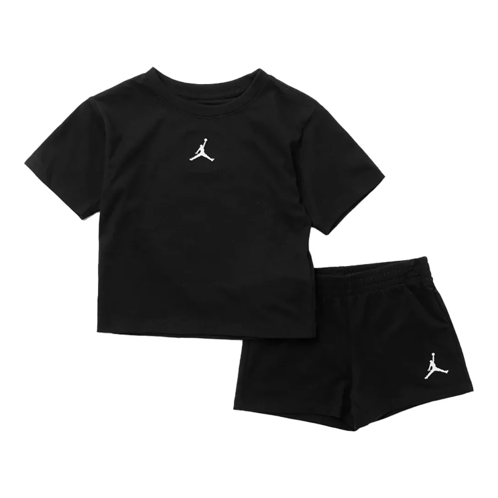 Set T-Shirt e Pantaloncini Jordan Essentials