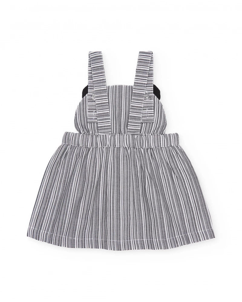 Three-piece knitted set for newborn